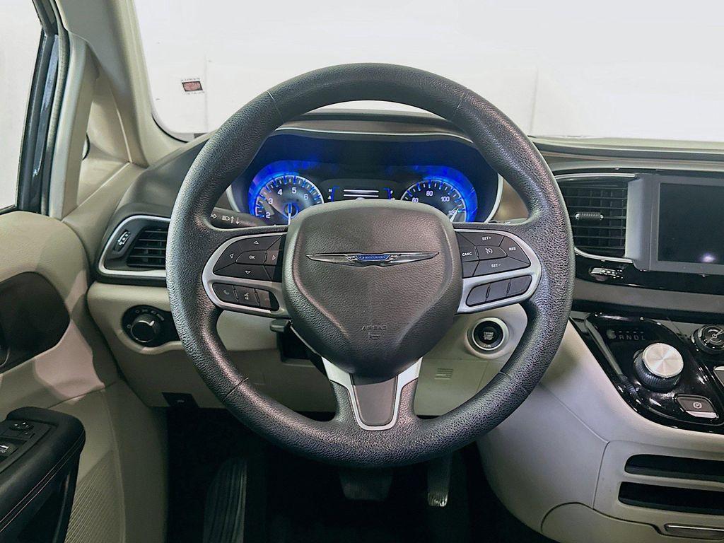 used 2019 Chrysler Pacifica car, priced at $10,895