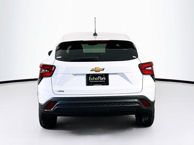 used 2025 Chevrolet Trax car, priced at $19,497