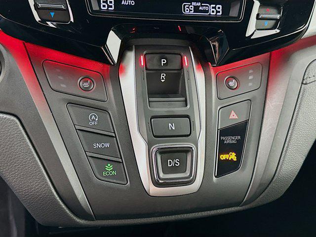 used 2025 Honda Odyssey car, priced at $36,487