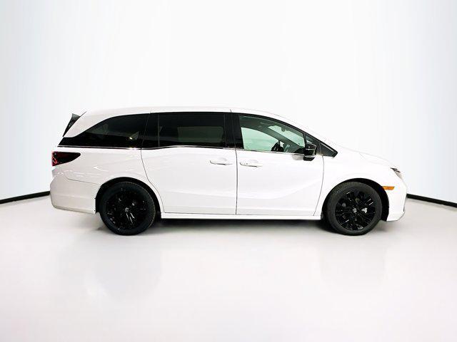 used 2025 Honda Odyssey car, priced at $36,487