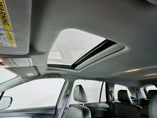 used 2022 Honda Pilot car, priced at $30,996