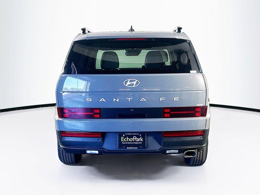 used 2025 Hyundai Santa Fe car, priced at $28,646