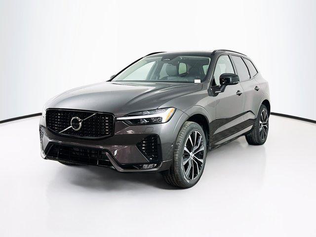 used 2025 Volvo XC60 car, priced at $31,297