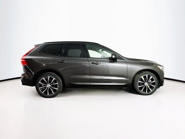used 2025 Volvo XC60 car, priced at $31,297