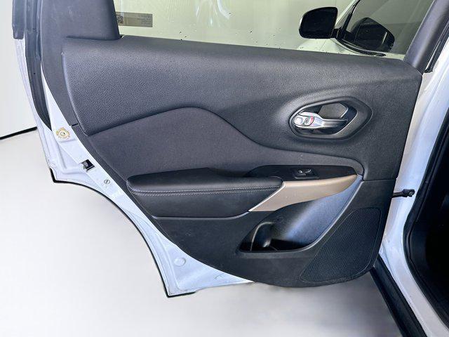 used 2018 Jeep Cherokee car, priced at $10,687