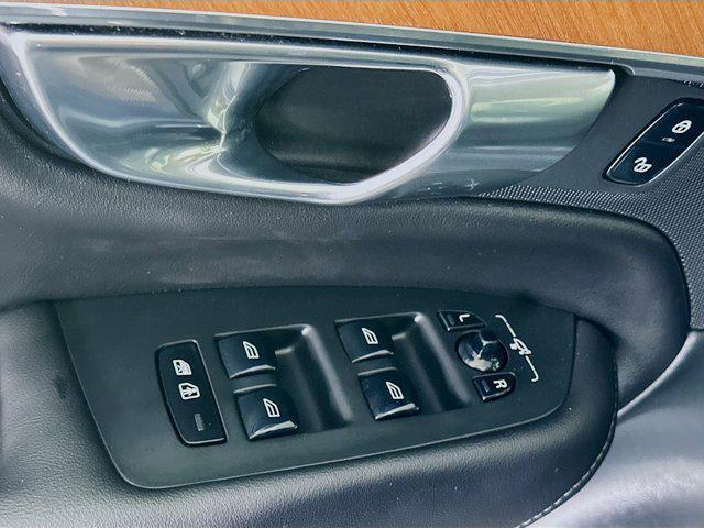 used 2023 Volvo XC90 car, priced at $33,987