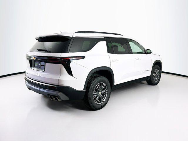 used 2025 Chevrolet Traverse car, priced at $30,497