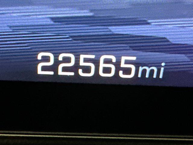 used 2025 Chevrolet Traverse car, priced at $30,497