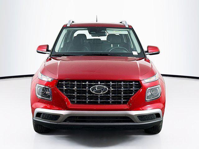 used 2025 Hyundai Venue car, priced at $18,797