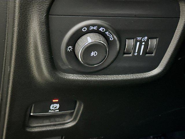 used 2024 Jeep Grand Cherokee L car, priced at $27,987