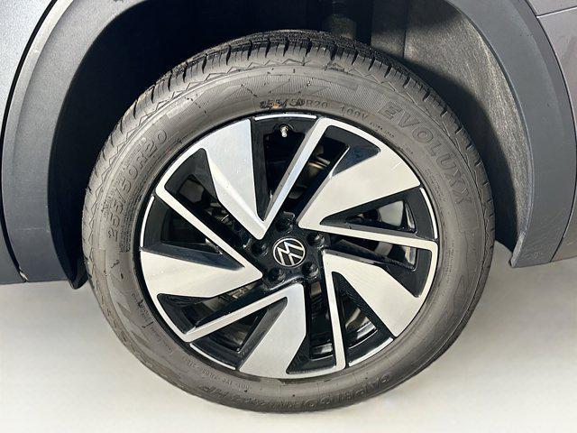 used 2025 Volkswagen Atlas car, priced at $29,797