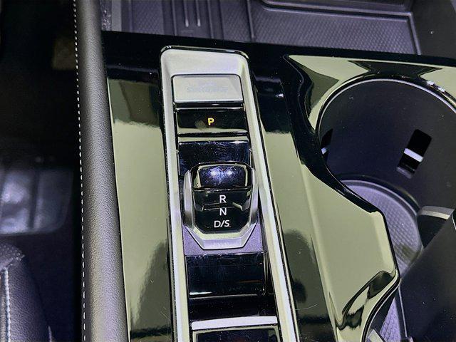 used 2025 Volkswagen Atlas car, priced at $29,797