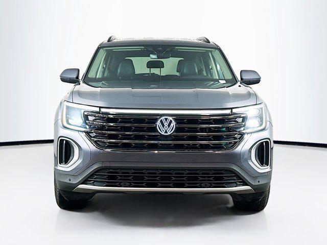 used 2025 Volkswagen Atlas car, priced at $29,797