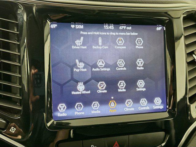 used 2019 Jeep Cherokee car, priced at $13,487