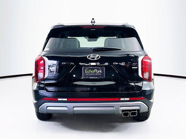 used 2025 Hyundai Palisade car, priced at $31,487