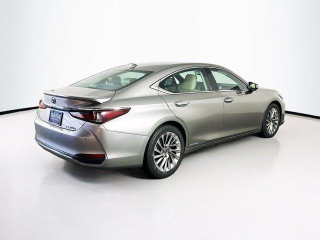 used 2021 Lexus ES 300h car, priced at $29,497