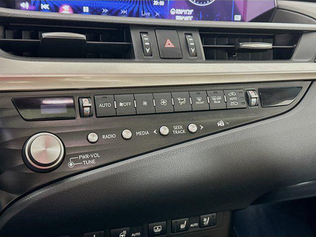 used 2021 Lexus ES 300h car, priced at $29,497