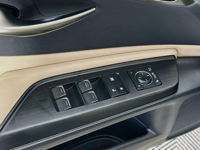 used 2021 Lexus ES 300h car, priced at $29,497