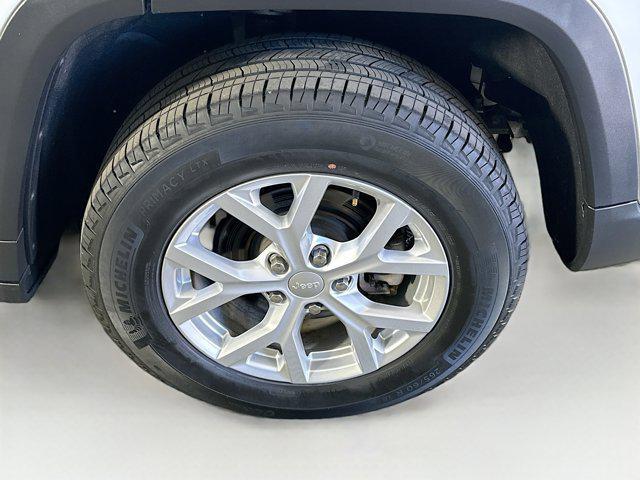 used 2023 Jeep Grand Cherokee car, priced at $31,895