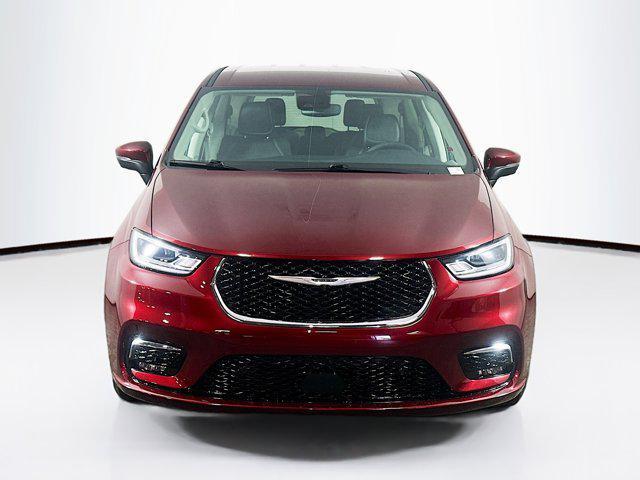 used 2023 Chrysler Pacifica car, priced at $26,487