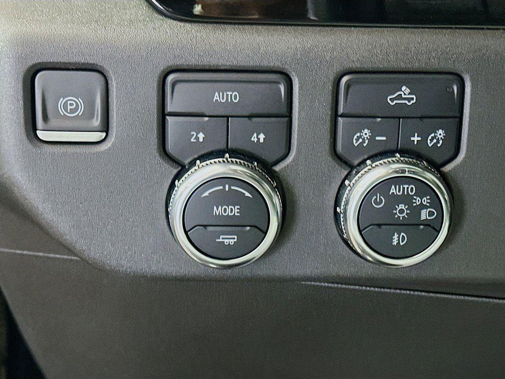 used 2024 GMC Sierra 1500 car, priced at $39,895