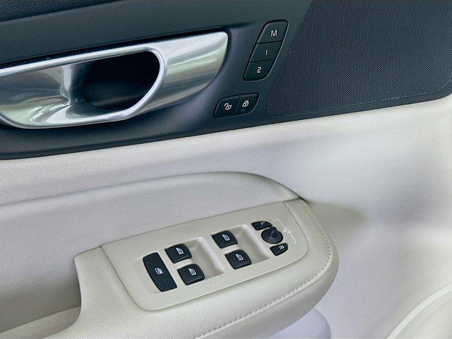 used 2024 Volvo S60 car, priced at $20,987