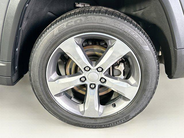 used 2022 Jeep Grand Cherokee L car, priced at $27,496