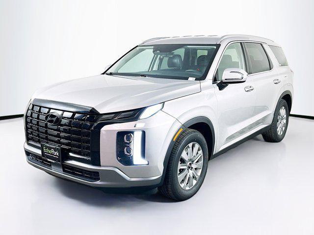 used 2024 Hyundai Palisade car, priced at $30,496