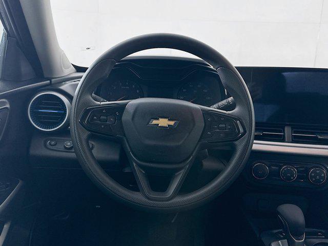 used 2025 Chevrolet Trax car, priced at $19,197