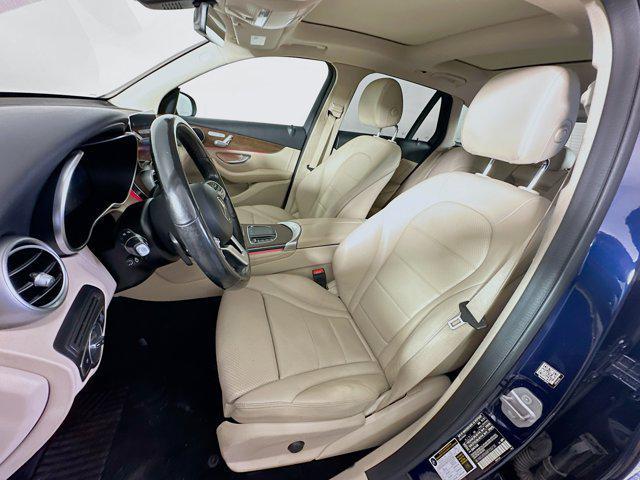 2021 Lunar Blue Metallic Mercedes-Benz GLC 300