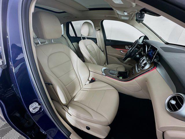 2021 Lunar Blue Metallic Mercedes-Benz GLC 300