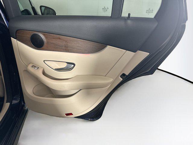 2021 Lunar Blue Metallic Mercedes-Benz GLC 300
