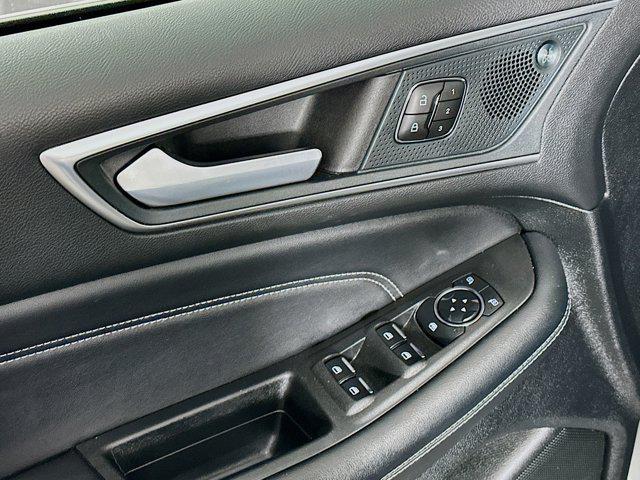 used 2024 Ford Edge car, priced at $22,597