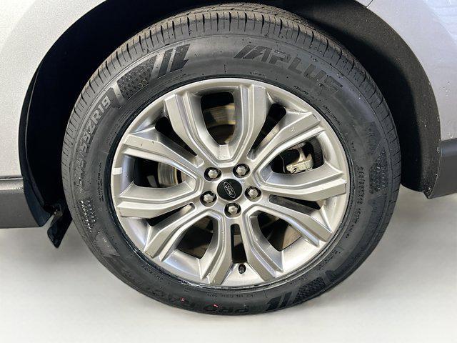 used 2024 Ford Edge car, priced at $22,597