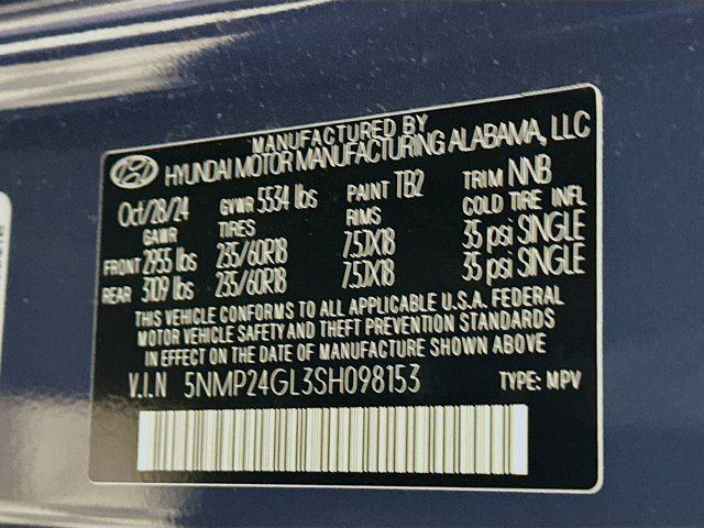 used 2025 Hyundai Santa Fe car, priced at $26,997