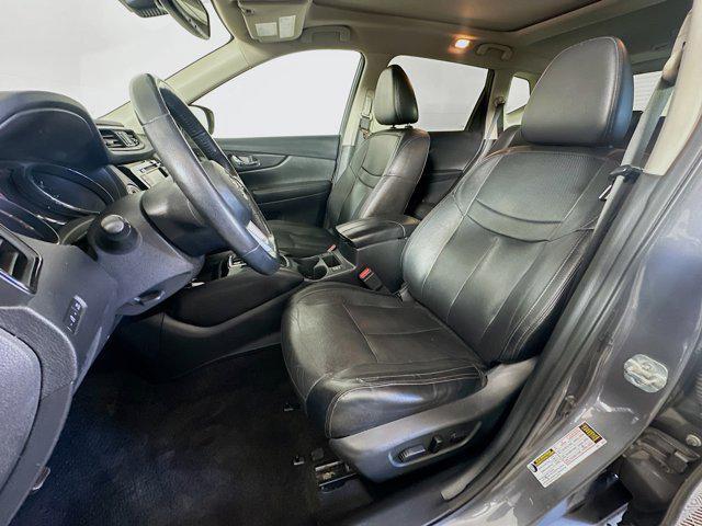 used 2018 Nissan Rogue car, priced at $13,386