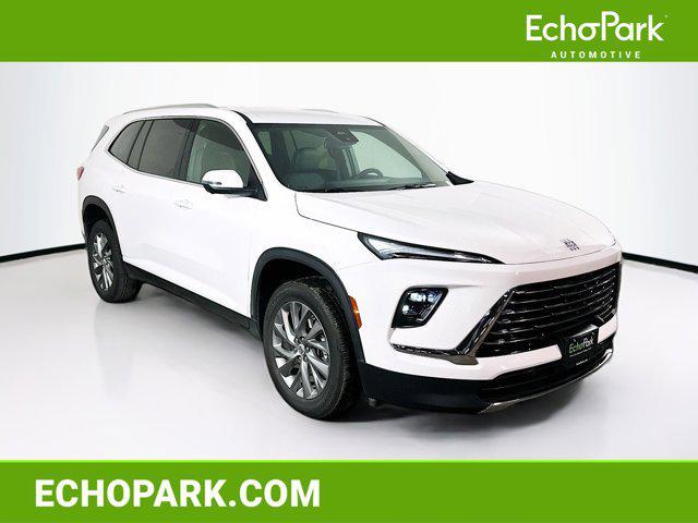 used 2025 Buick Enclave car, priced at $33,487