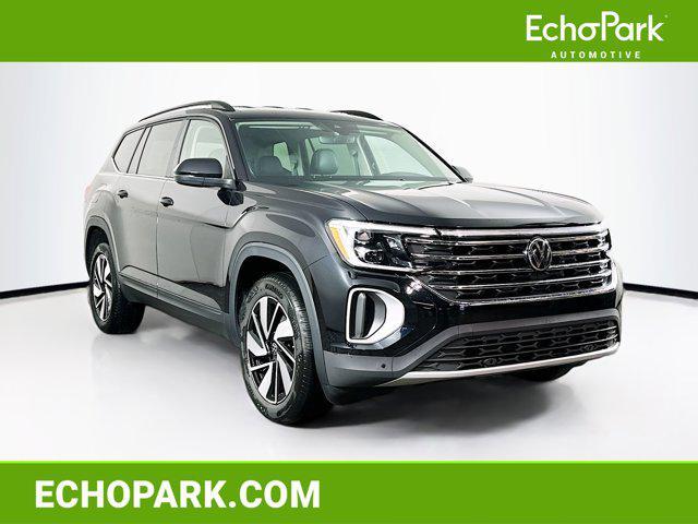 used 2025 Volkswagen Atlas car, priced at $30,987