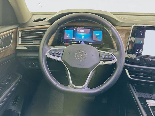 used 2025 Volkswagen Atlas car, priced at $30,987