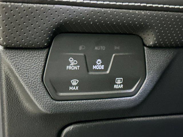 used 2025 Volkswagen Atlas car, priced at $30,987