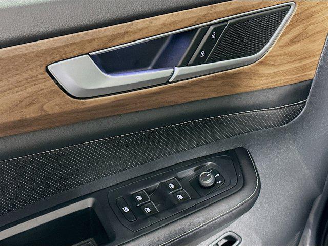 used 2025 Volkswagen Atlas car, priced at $29,987