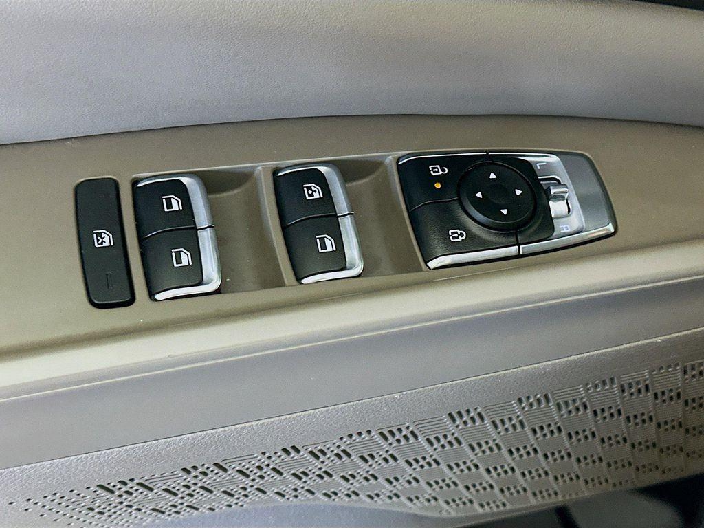 used 2026 Kia Carnival car, priced at $33,896