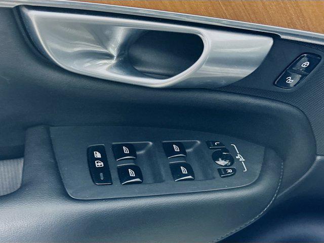 used 2024 Volvo XC90 car, priced at $36,996