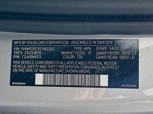 used 2025 Volvo XC60 car, priced at $30,987