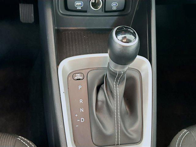 used 2025 Hyundai Venue car, priced at $18,296