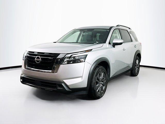 used 2025 Nissan Pathfinder car, priced at $27,297