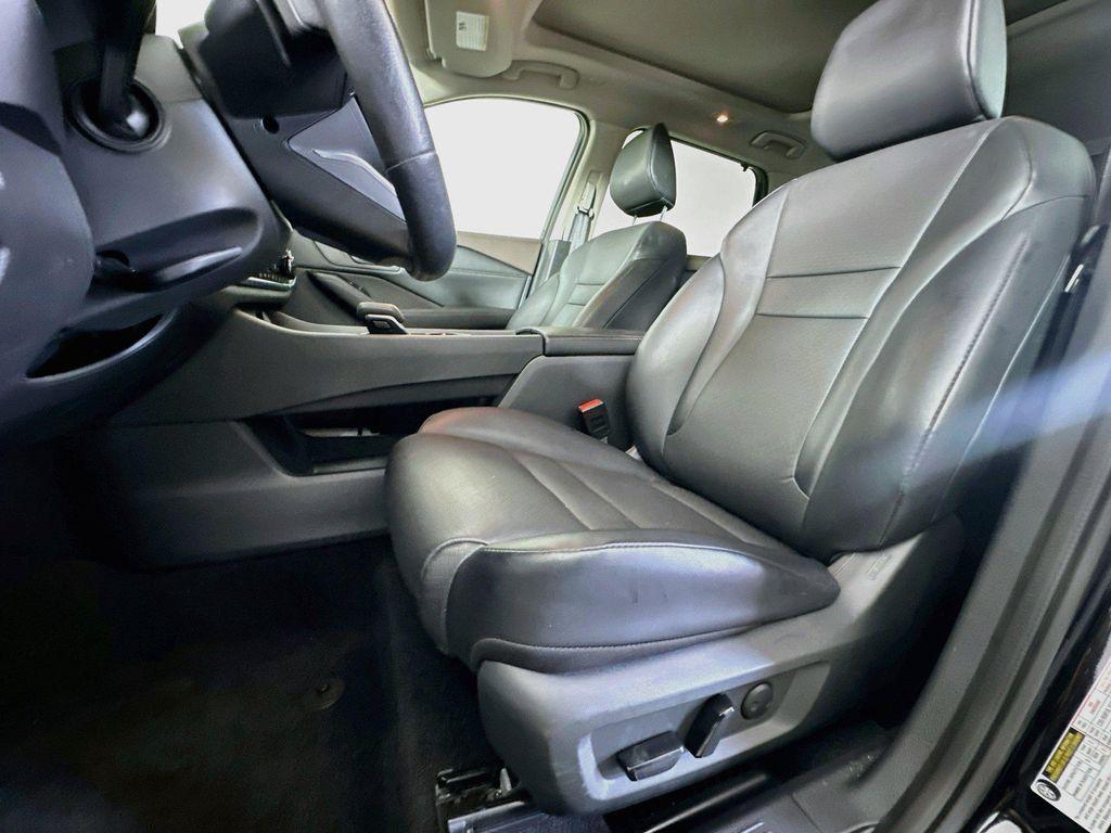 used 2023 Nissan Rogue car, priced at $21,796