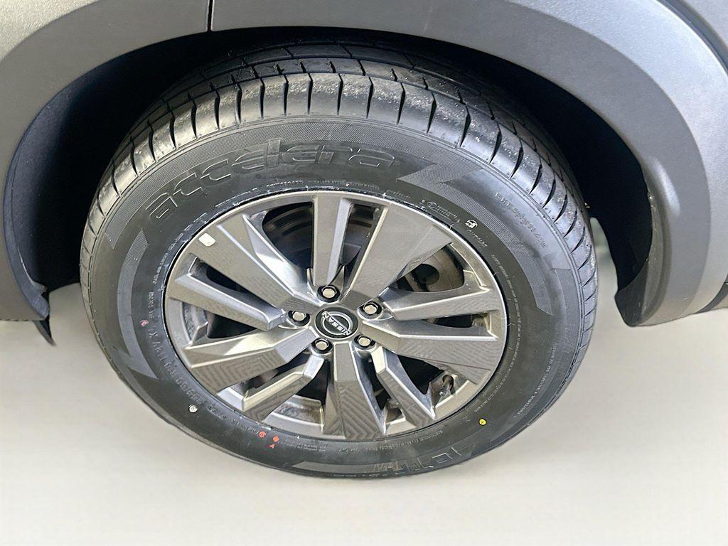 used 2025 Nissan Pathfinder car, priced at $30,896