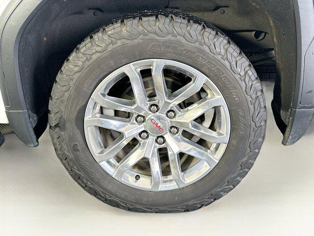 used 2021 GMC Sierra 1500 car, priced at $33,697