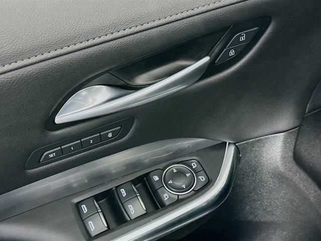 used 2024 Cadillac XT4 car, priced at $25,497